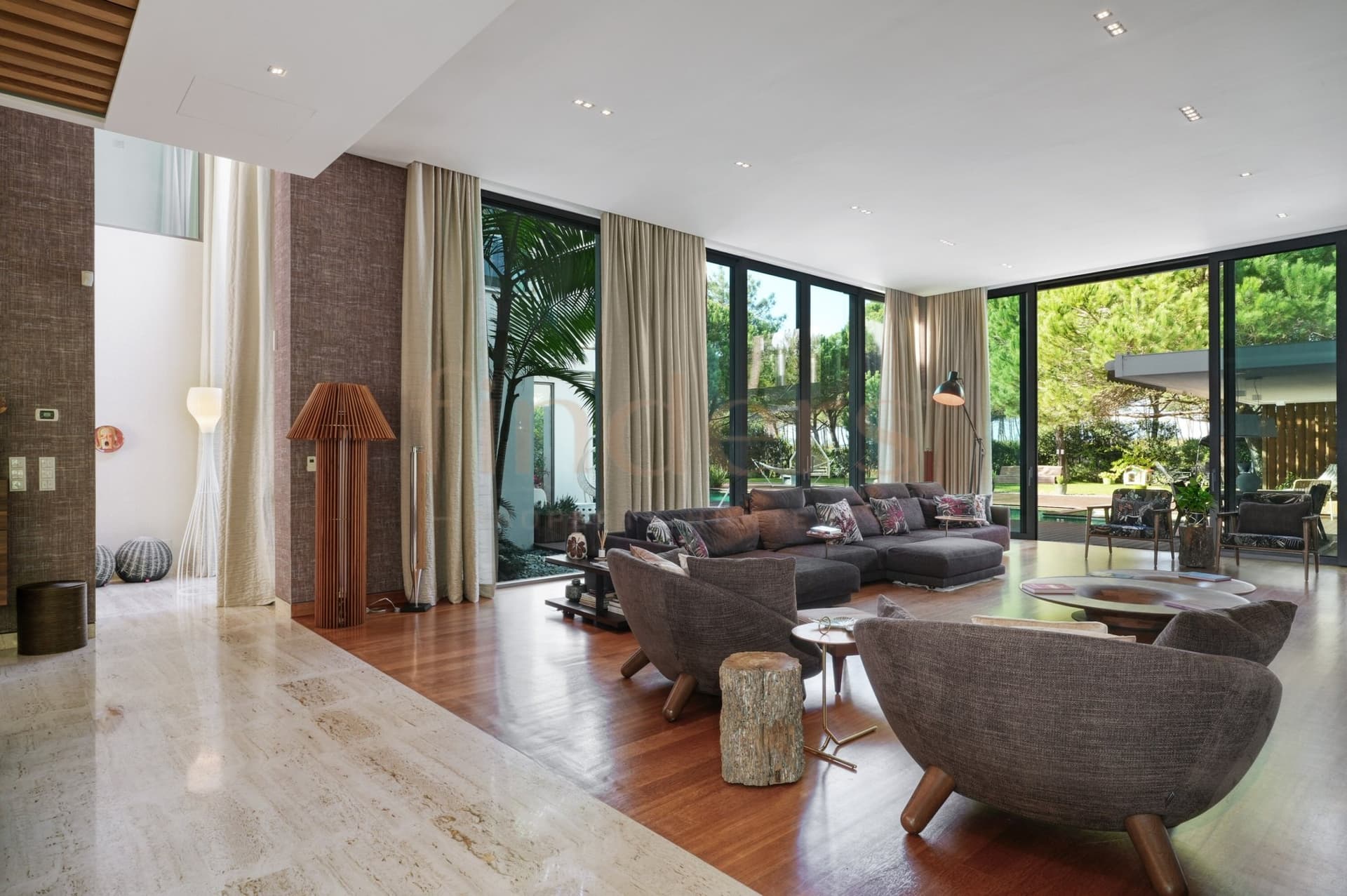 Contemporary Luxury Villa In Quinta Da Marinha, Cascais